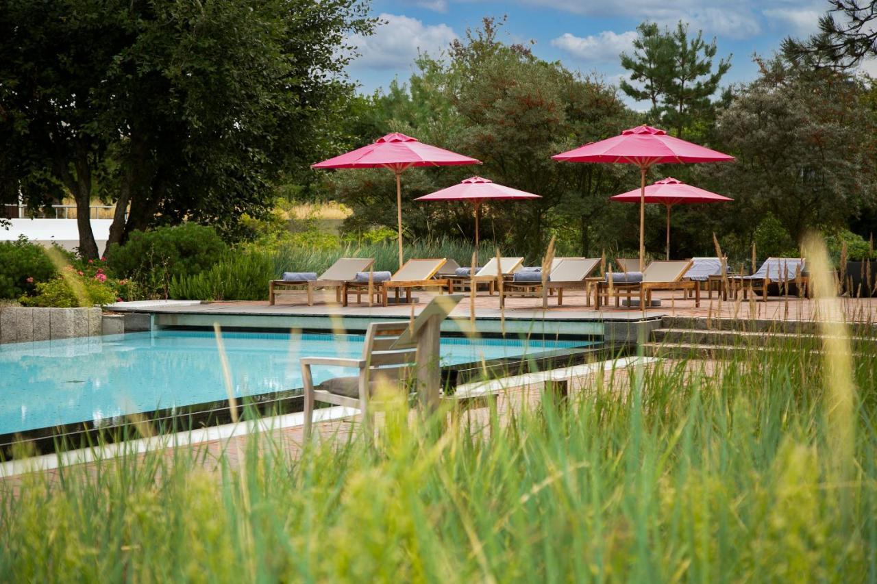 Aalernhues Hotel & Spa Санкт-Петер-Ординг Экстерьер фото The swimming pool at the Hotel
