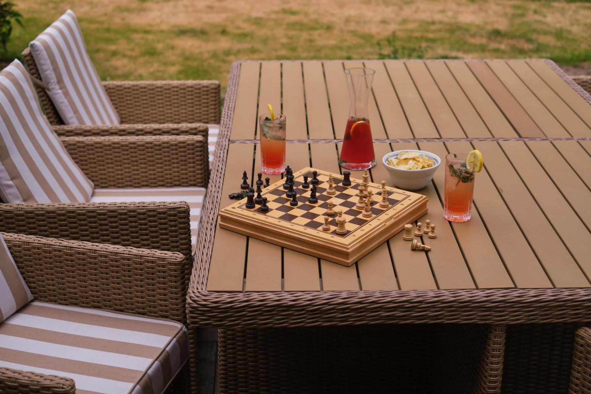 Aalernhues Hotel & Spa Санкт-Петер-Ординг Экстерьер фото Garden furniture