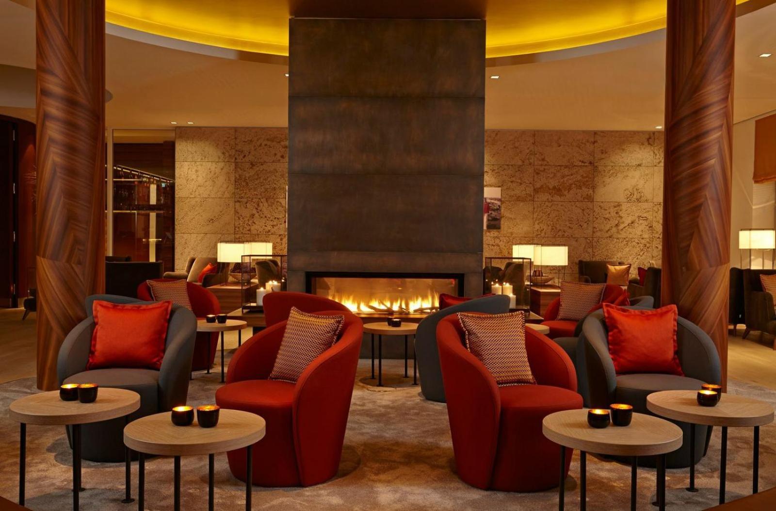 Aalernhues Hotel & Spa Санкт-Петер-Ординг Экстерьер фото The lobby